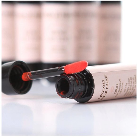 Wine Lover's Lip Gloss Lipstick - Picture 7 of 12